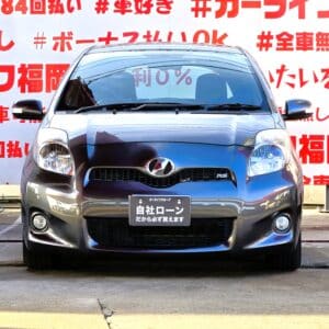 VITZ　ヴィッツ　RS【後期】【5MT】【カスタム】【総合評価優良車】