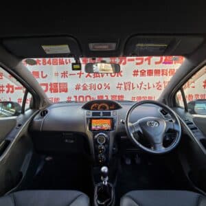 VITZ　ヴィッツ　RS【後期】【5MT】【カスタム】【総合評価優良車】