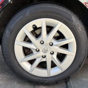 PRIUSα　プリウスα　S チューンブラック【特別仕様車】【車検２年付】