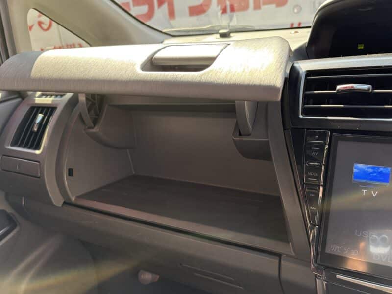 PRIUSα プリウスα S チューンブラック【特別仕様車】【車検2年付】