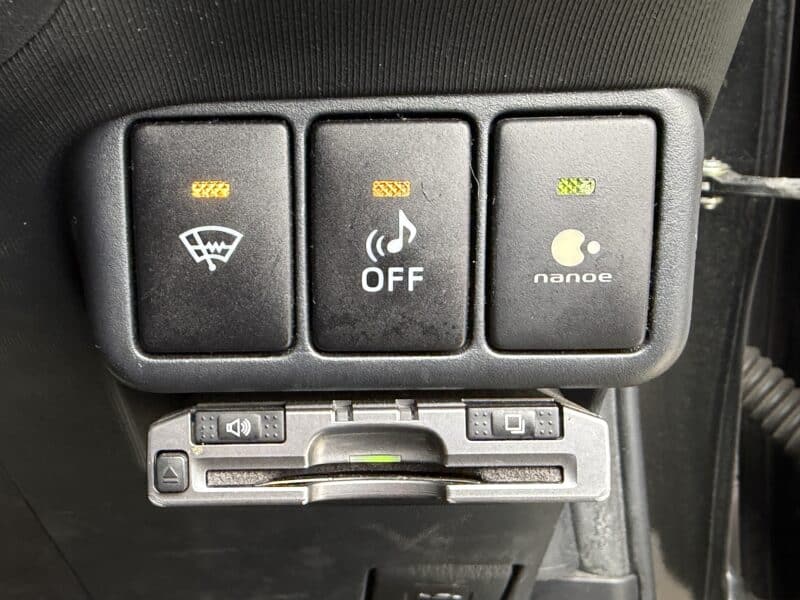 AQUA アクア G 【上級グレード】【ユーザー買取車】