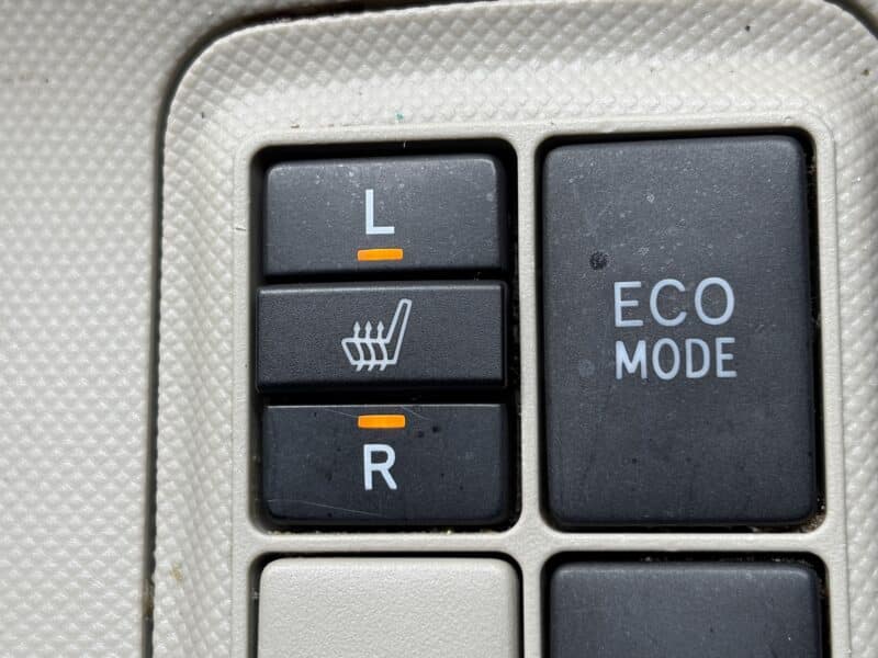 AQUA アクア G 【上級グレード】【ユーザー買取車】