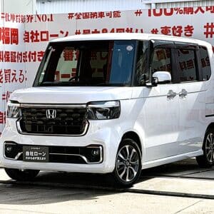 N-BOX　カスタム　ベースグレード【現行型】