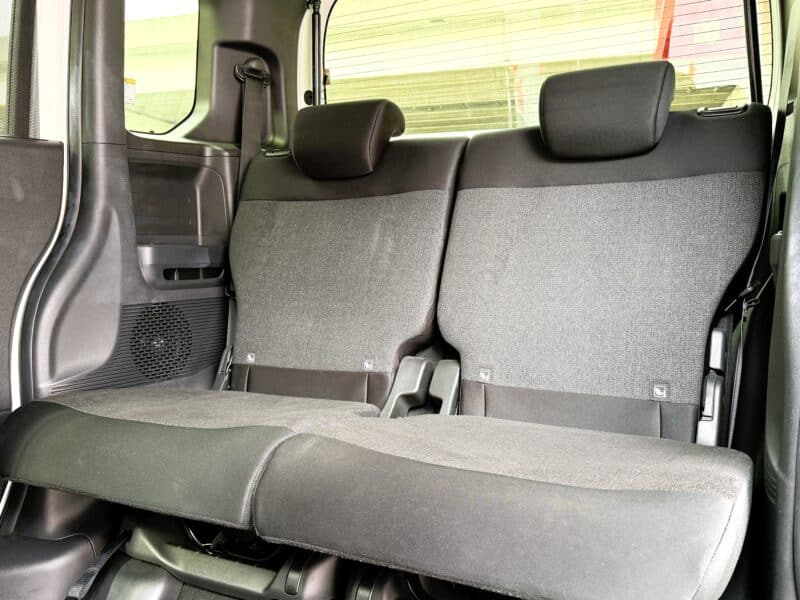 N-BOX カスタム ベースグレード【現行型】