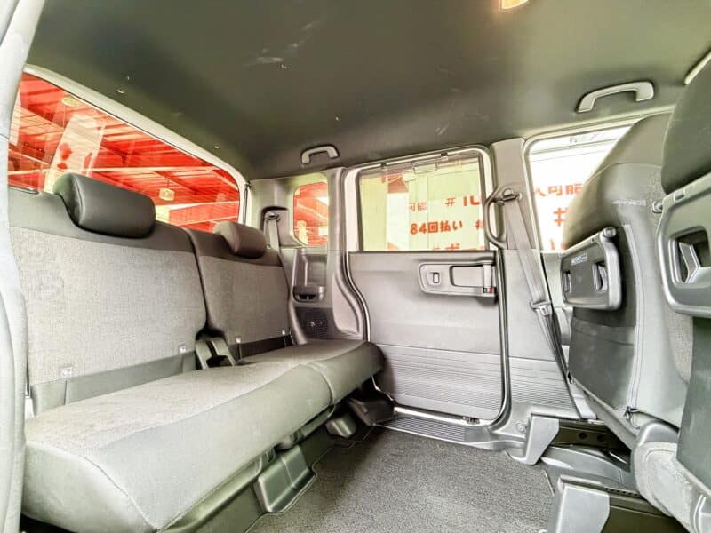 N-BOX カスタム ベースグレード【現行型】