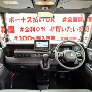 N-BOX　カスタム　ベースグレード【現行型】