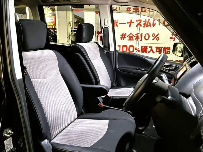 SERENA セレナ ライダーパフォーマンススペックブラックライン S-HYBRID 【特別仕様車】