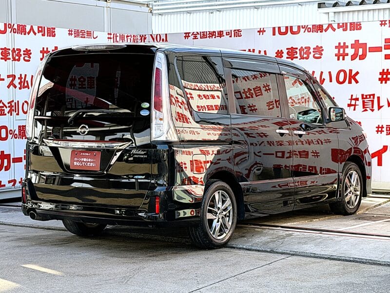 SERENA セレナ ライダー【特別仕様車】