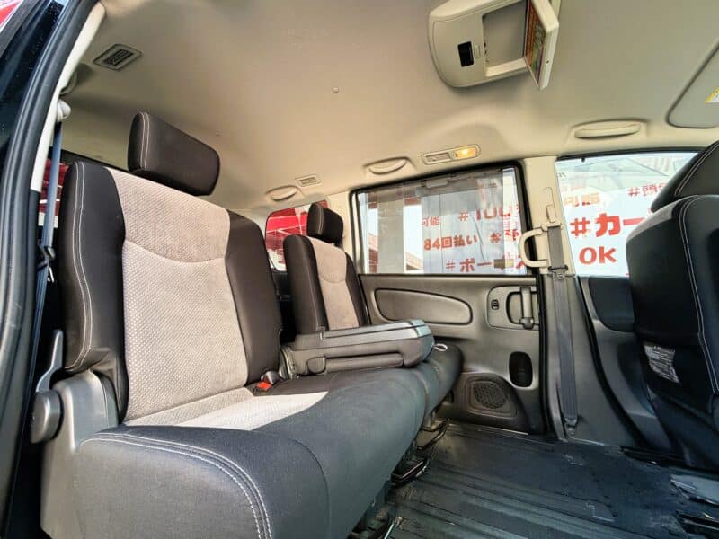 SERENA セレナ ライダー【特別仕様車】