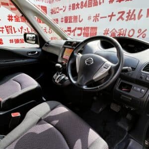 SERENA　セレナ　ハイウェイスター Vセレクション【総合評価優良車】【特別仕様車】