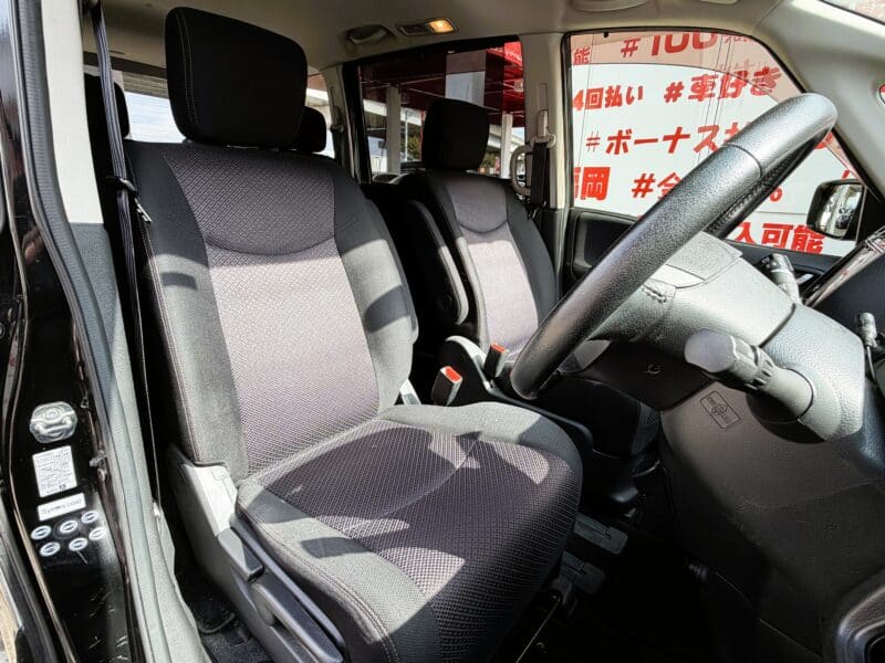 SERENA セレナ ハイウェイスター Vセレクション【総合評価優良車】【特別仕様車】