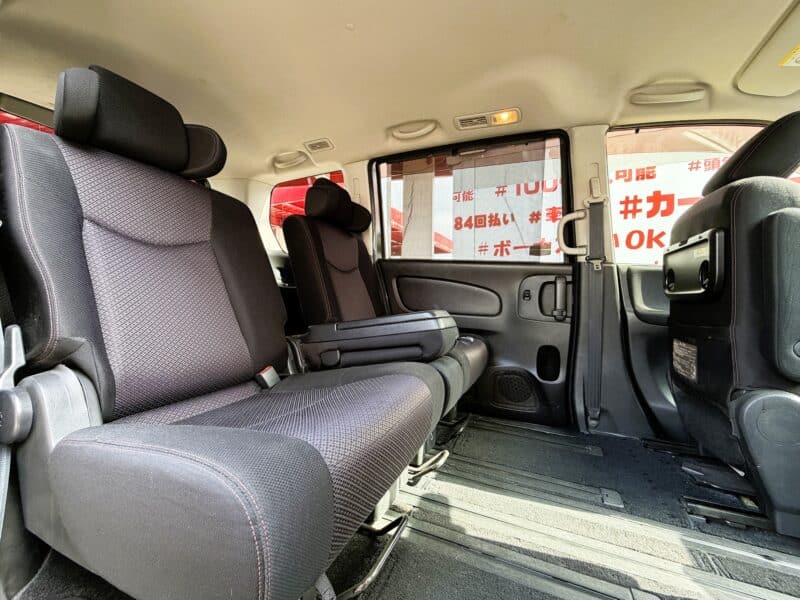 SERENA セレナ ハイウェイスター Vセレクション【総合評価優良車】【特別仕様車】