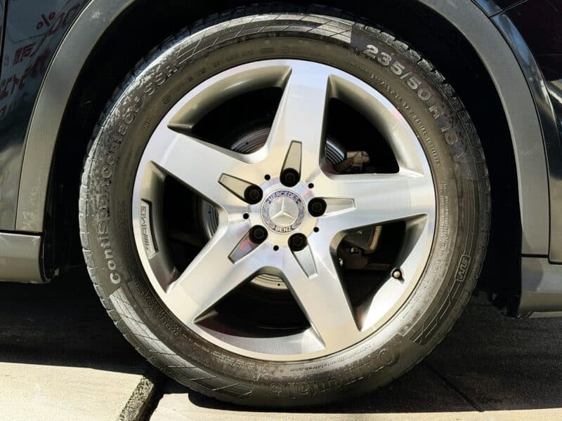 RCEDES BENZ メルセデス・ベンツ GLA180 スポーツ【総合評価優良車】