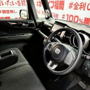 N-BOX　カスタム　Ｇ・Ｌパッケージ　【総合評価優良車】【カスタム】