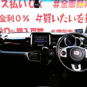 N-BOX　カスタム　Ｇ・Ｌパッケージ　【総合評価優良車】【カスタム】