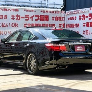 LEXUS　レクサス　LS460　バージョンS Iパッケージ【カスタム】【車検２年付】