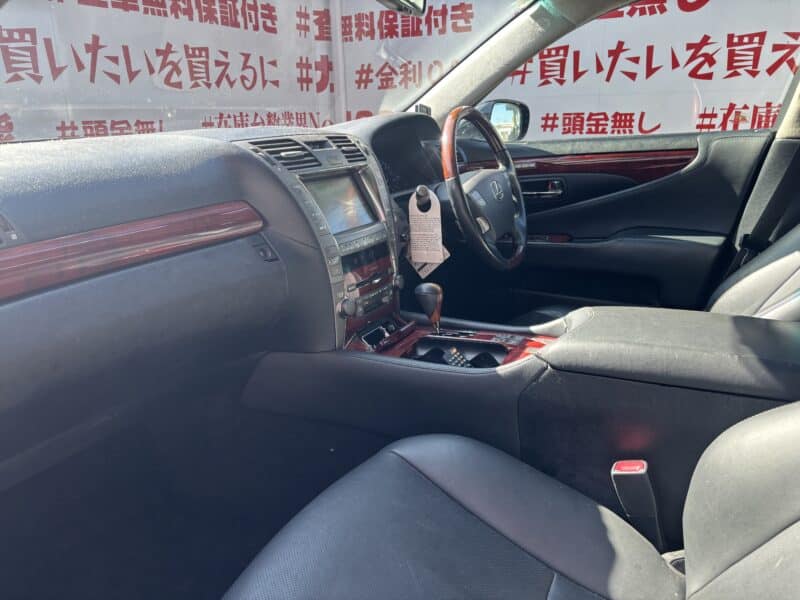 LEXUS レクサス LS460 バージョンS Iパッケージ【カスタム】【車検2年付】