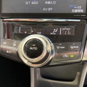 PRIUSα　プリウスα　S チューンブラック【特別仕様車】【車検２年付】