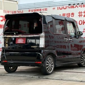 N-BOX　カスタム　Ｇターボパッケージ　【車検2年付】