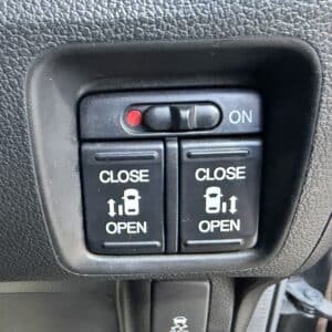 N-BOX　カスタム　Ｇターボパッケージ　【車検2年付】