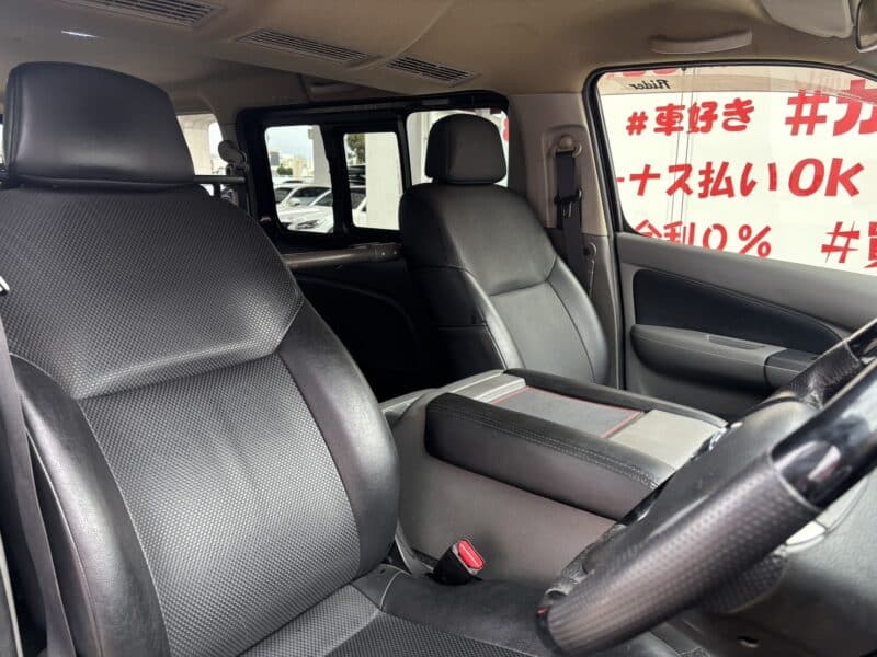 CARVAN NV350 キャラバン ライダーブラックライン プレミアムGX 【特別仕様車】【カスタム】