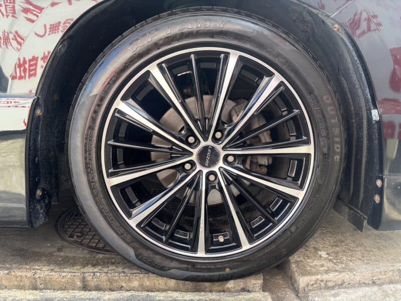 ALPHRD アルファード 240S【総合評価優良車】【カスタム】