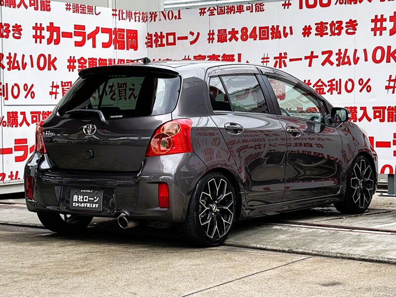 VITZ ヴィッツ RS【後期】【5MT】【カスタム】【総合評価優良車】