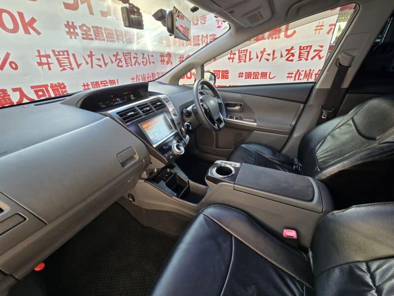 PRIUSα プリウスα S 【カスタム】