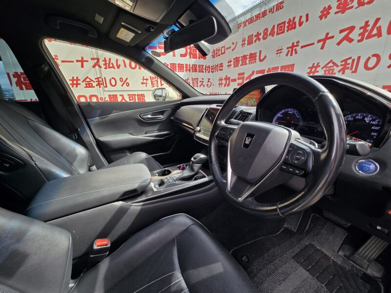 CROWN クラウン ハイブリッド RS 【カスタム】