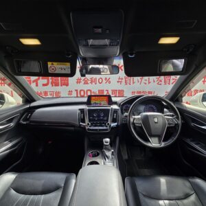 CROWN　クラウン　ハイブリッド　RS　【カスタム】