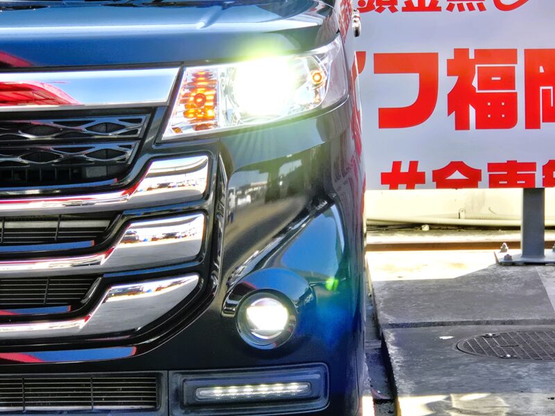 SPACIA CUSTOM スペーシアカスタムZ ベースグレード 全方位モニター付メモリーナビ装着車