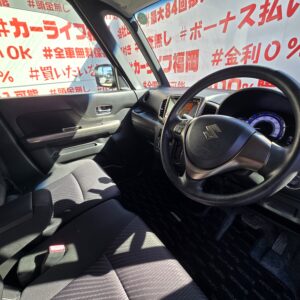 SPACIA CUSTOM　スペーシアカスタムZ　ベースグレード　全方位モニター付メモリーナビ装着車