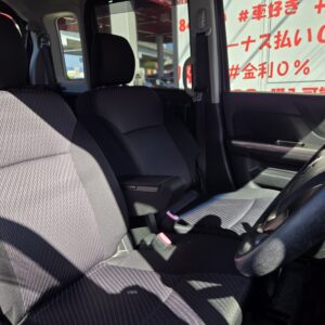 SPACIA CUSTOM　スペーシアカスタムZ　ベースグレード　全方位モニター付メモリーナビ装着車
