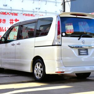 SERENA　セレナ　ハイウェイスター