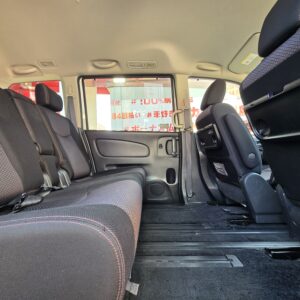 SERENA　セレナ　ハイウェイスター