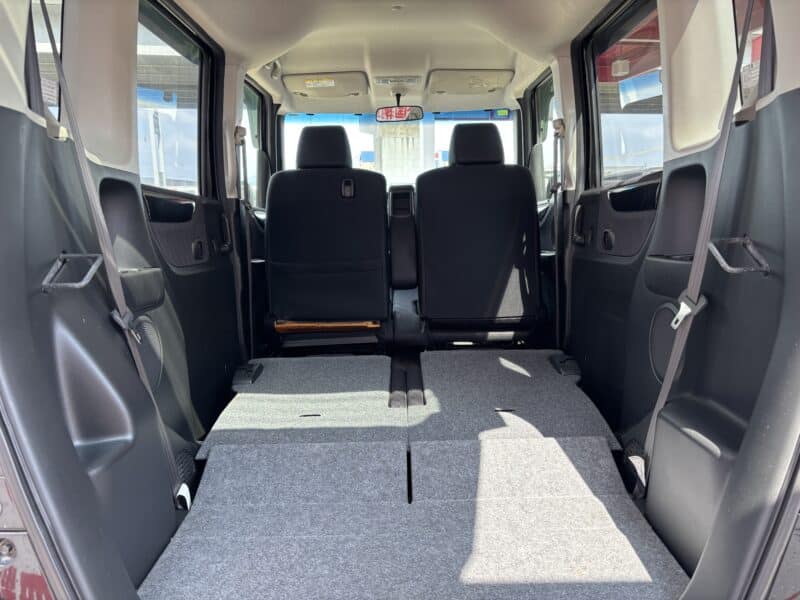 N-BOX カスタム G ターボ パッケージ【ターボ車】