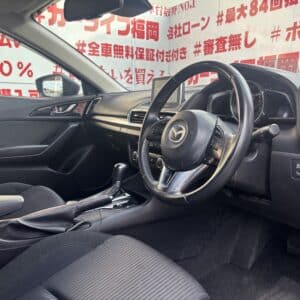 AXELA　アクセラ　15S　ツーリング　【カスタム】【ユーザー買取車】