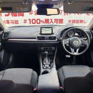 AXELA　アクセラ　15S　ツーリング　【カスタム】【ユーザー買取車】