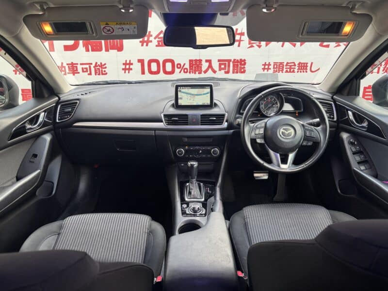 AXELA アクセラ 15S ツーリング 【カスタム】【ユーザー買取車】