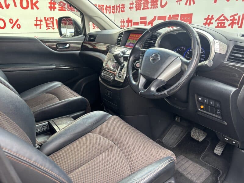 ELGRAND エルグランド アーバンクロム 【特別仕様車】【総合評価優良車】【カスタム】