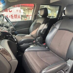 ELGRAND　エルグランド　アーバンクロム　【特別仕様車】【総合評価優良車】【カスタム】