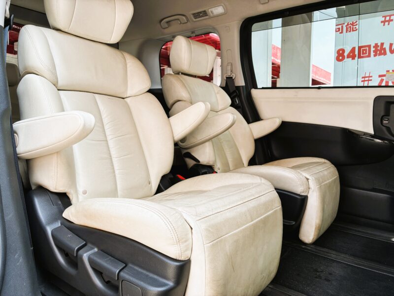 ELGRAND エルグランド 後期型 350ハイウェイスターホワイトレザーアーバンクロム【特別限定車】【総合評価優良車】