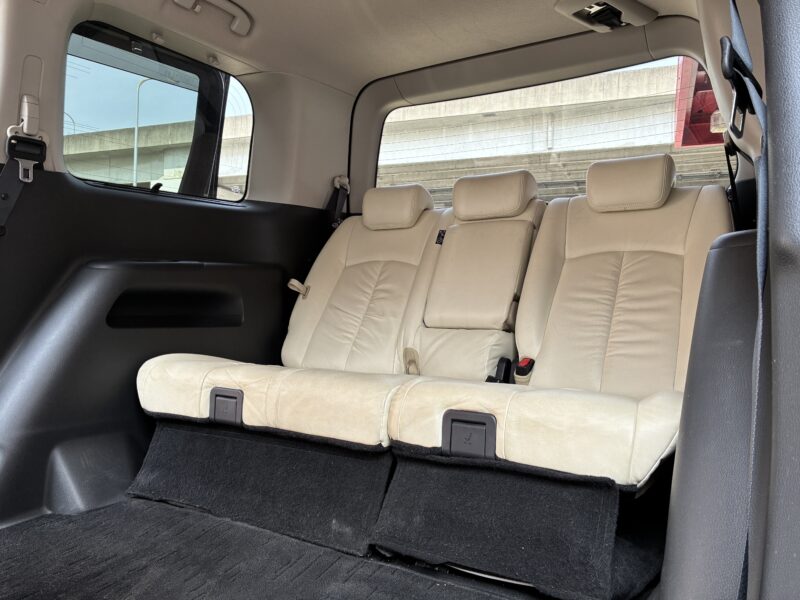 ELGRAND エルグランド 後期型 350ハイウェイスターホワイトレザーアーバンクロム【特別限定車】【総合評価優良車】