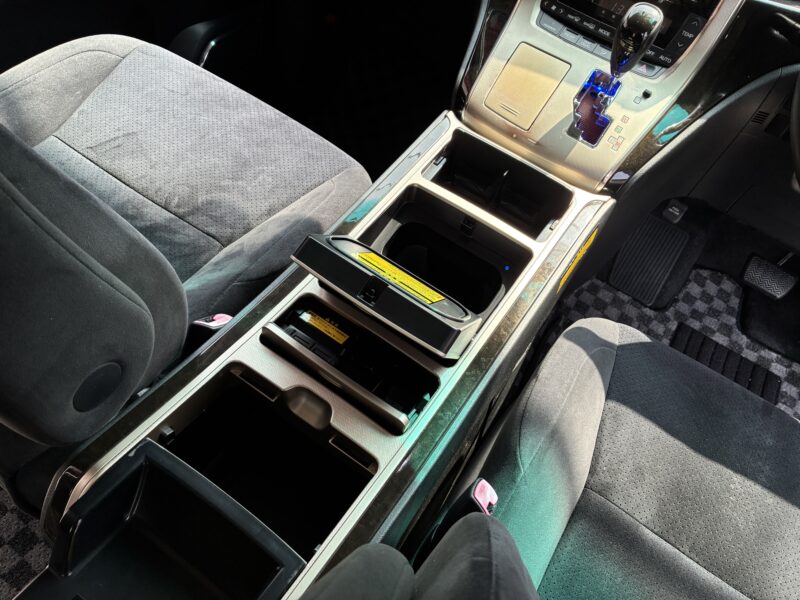 VELLFIRE ヴェルファイア 2.4Z プラチナセレクションⅡタイプゴールド【特別仕様車】【カスタム】