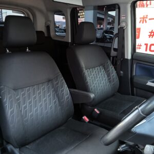 ROOMY　ルーミー　カスタムG -T【特別仕様車】