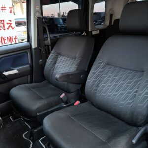 ROOMY　ルーミー　カスタムG -T【特別仕様車】