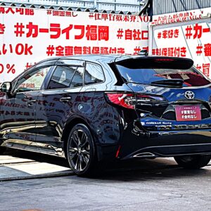 COROLLA TOURING カローラツーリング ハイブリッドW×B 【総合評価優良車】