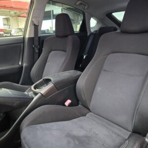 PRIUS プリウス Sツーリングセレクション G’s【特別仕様車】【カスタム】