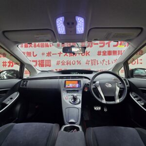 PRIUS プリウス Sツーリングセレクション G’s【特別仕様車】【カスタム】