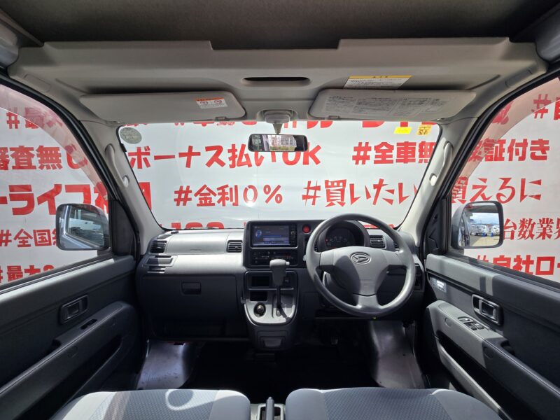 HIJET ハイゼットカーゴ デラックス